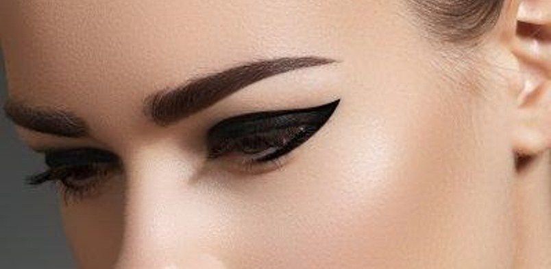 Thick-eyebrows