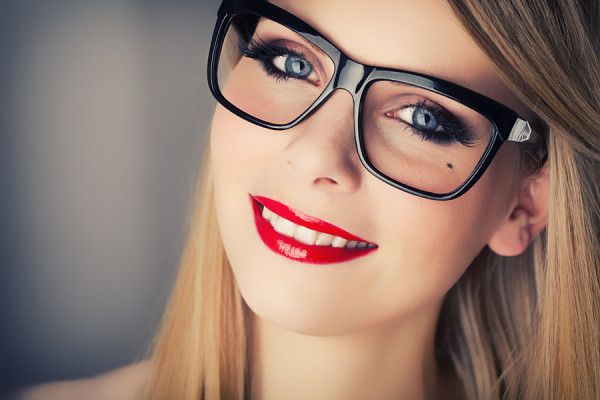 النظارات الطبية النسائية